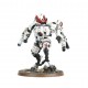 Warhammer 40,000 - T'au Empire Commander Warhammer 40,000 - T'au Empire Commander, T'au Commanders are elite leaders who pilot battlesuits of immense size and power